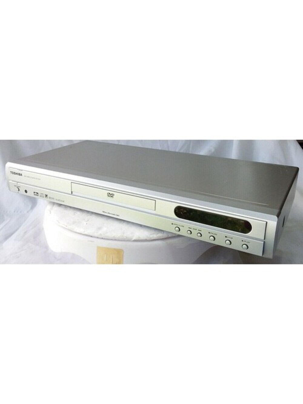 Toshiba SD-310VU DVD CD Player Dolby DTS Progressive Scan